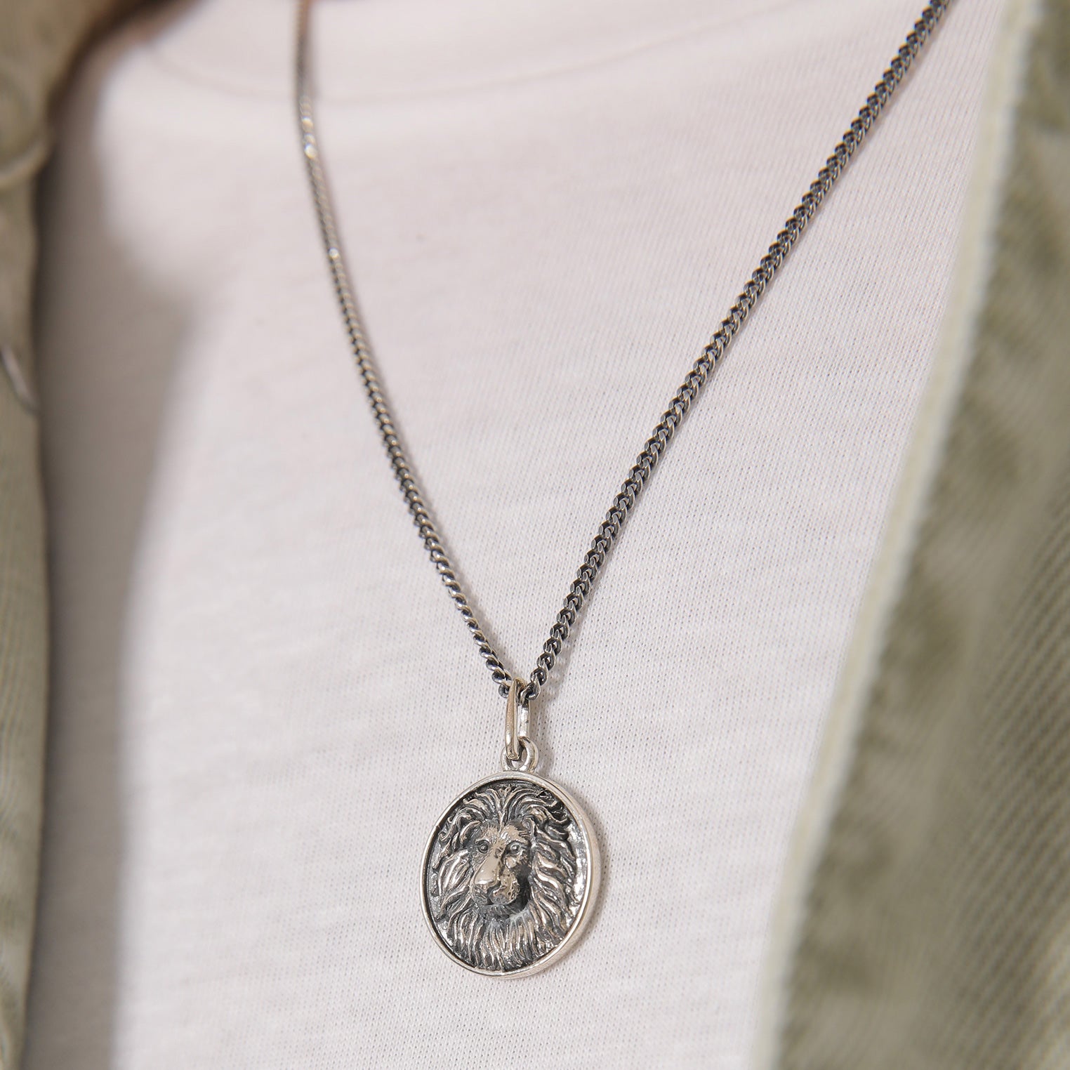Schwarz - KUZZOI | Halskette Löwe Sternzeichen | 925er Sterling Silber