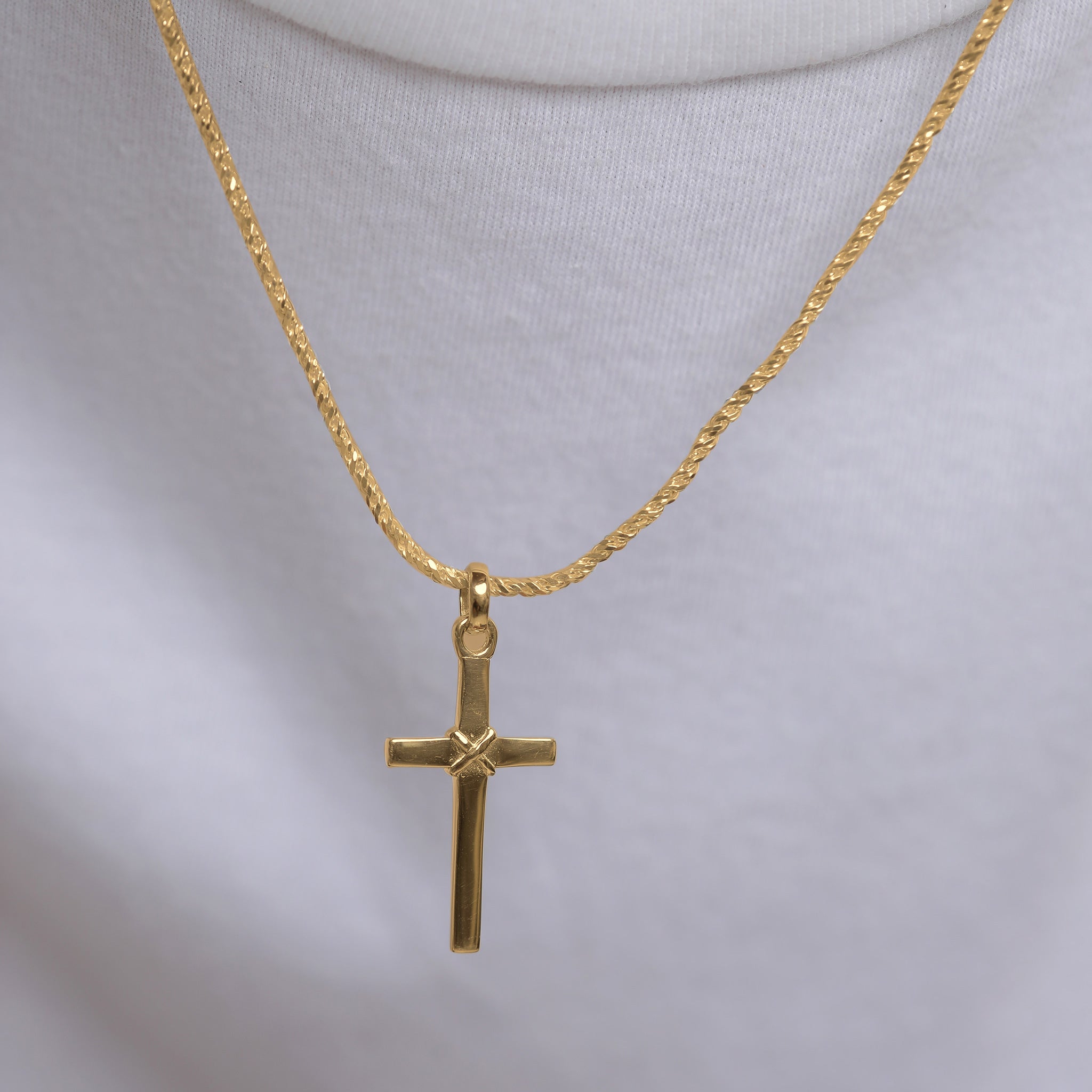 Gold - KUZZOI | Kordel-Halskette Anhänger Kreuz | 925er Sterling Silber vergoldet