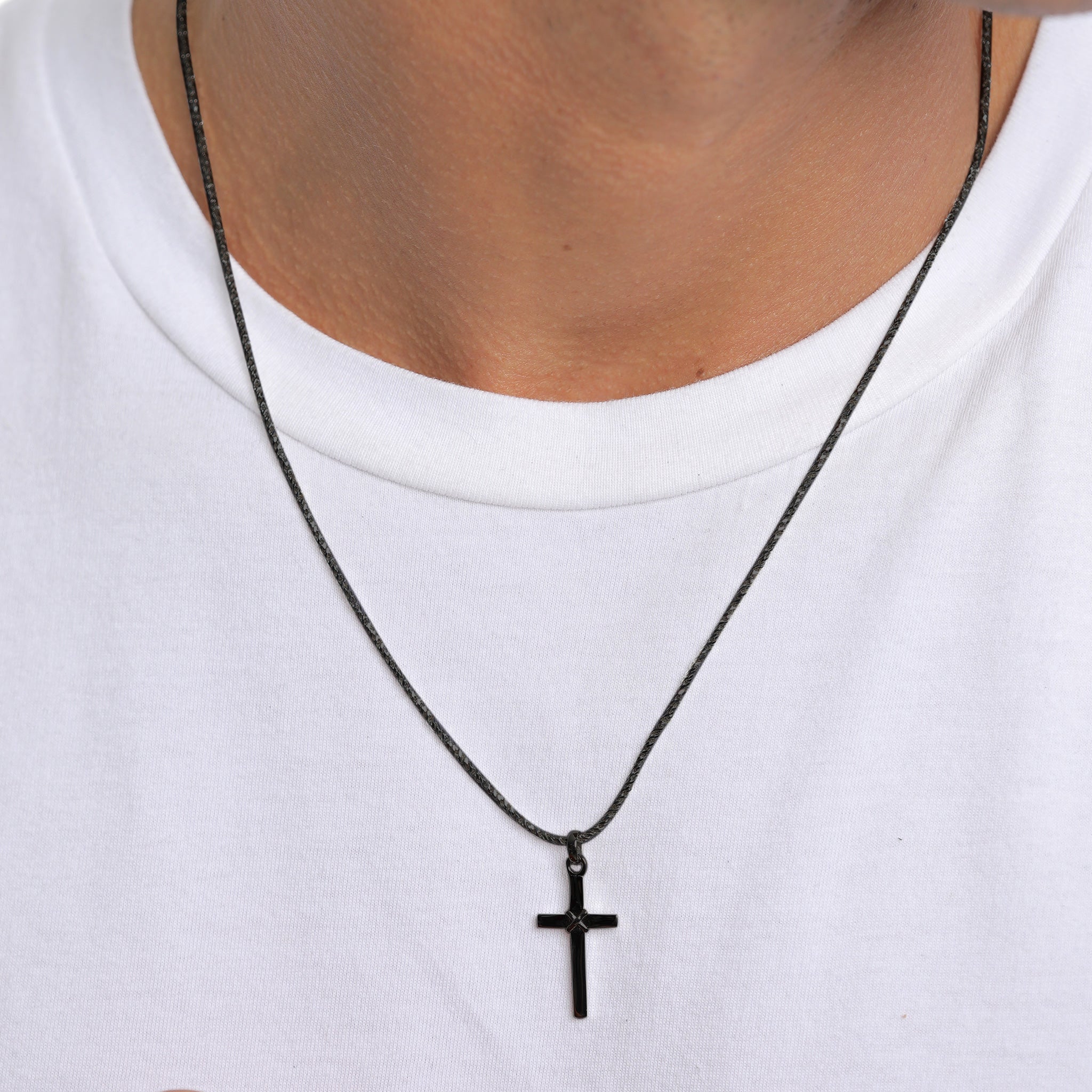 Schwarz - KUZZOI | Kordel-Halskette Anhänger Kreuz | 925er Sterling Silber oxidiert