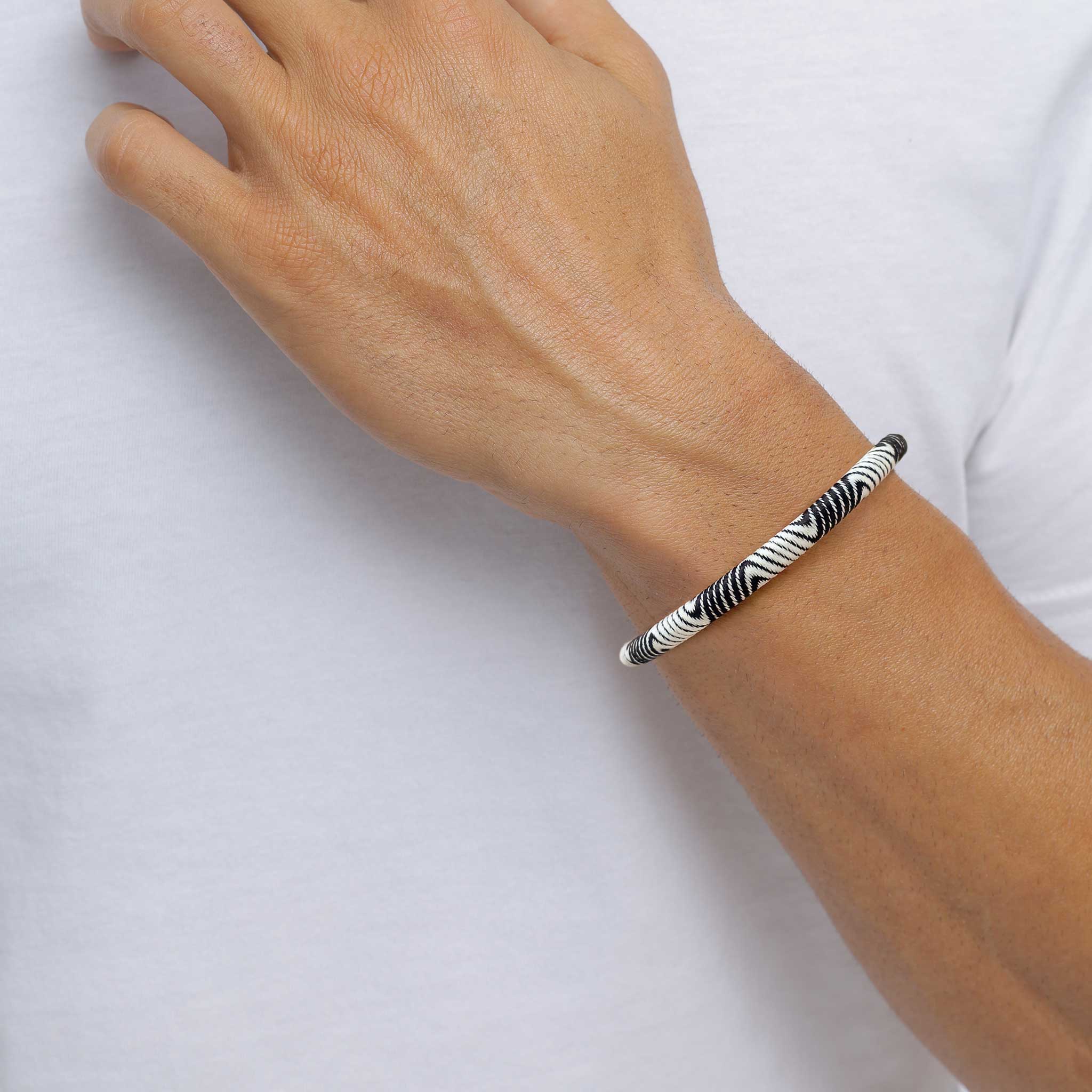Silber - KUZZOI | Armband | Textil (Schwarz & Weiß) | 925 Sterling Silber